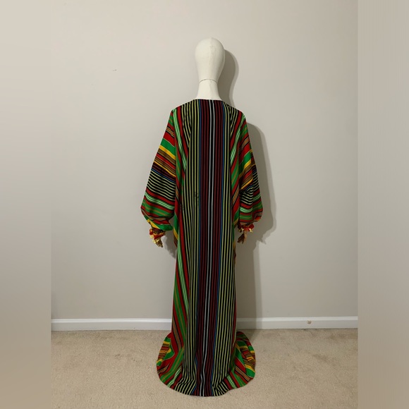Colorful Striped Dress / Arab / African Style Traditional Abaya - Picture 10 of 17